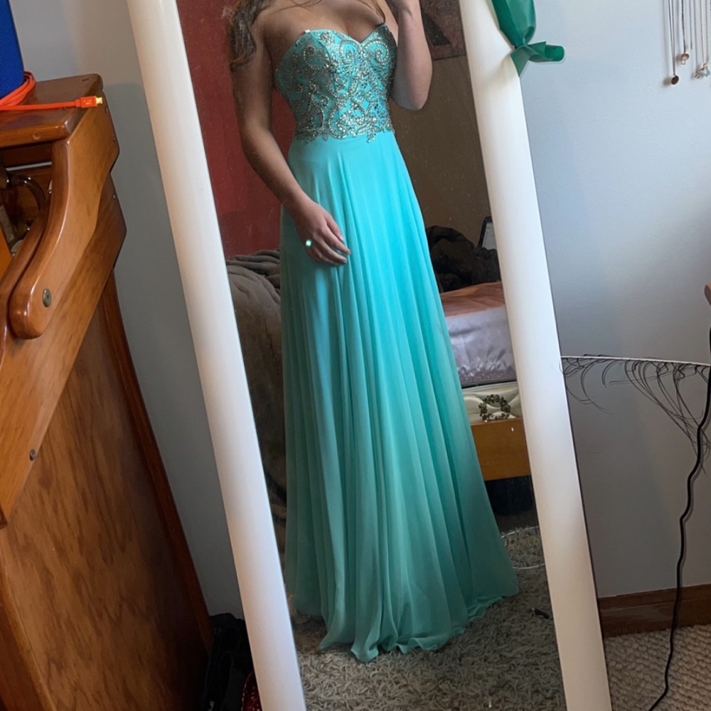 NWOT Prom Dress